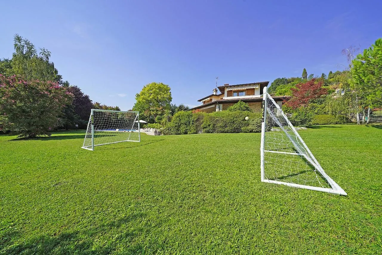 Villa Gelso park&private pool, lake view, ac, Soiano Del Lago 0*,  Italia