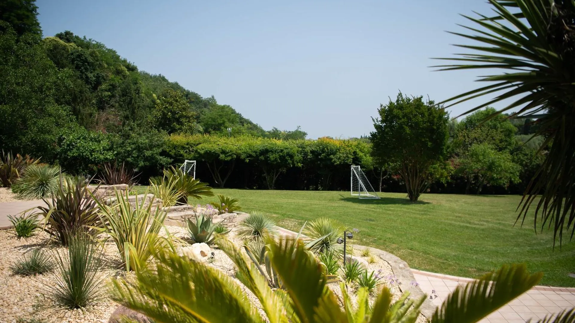 Villa Gelso park&private pool, lake view, ac, Soiano Del Lago 0*,  Italia