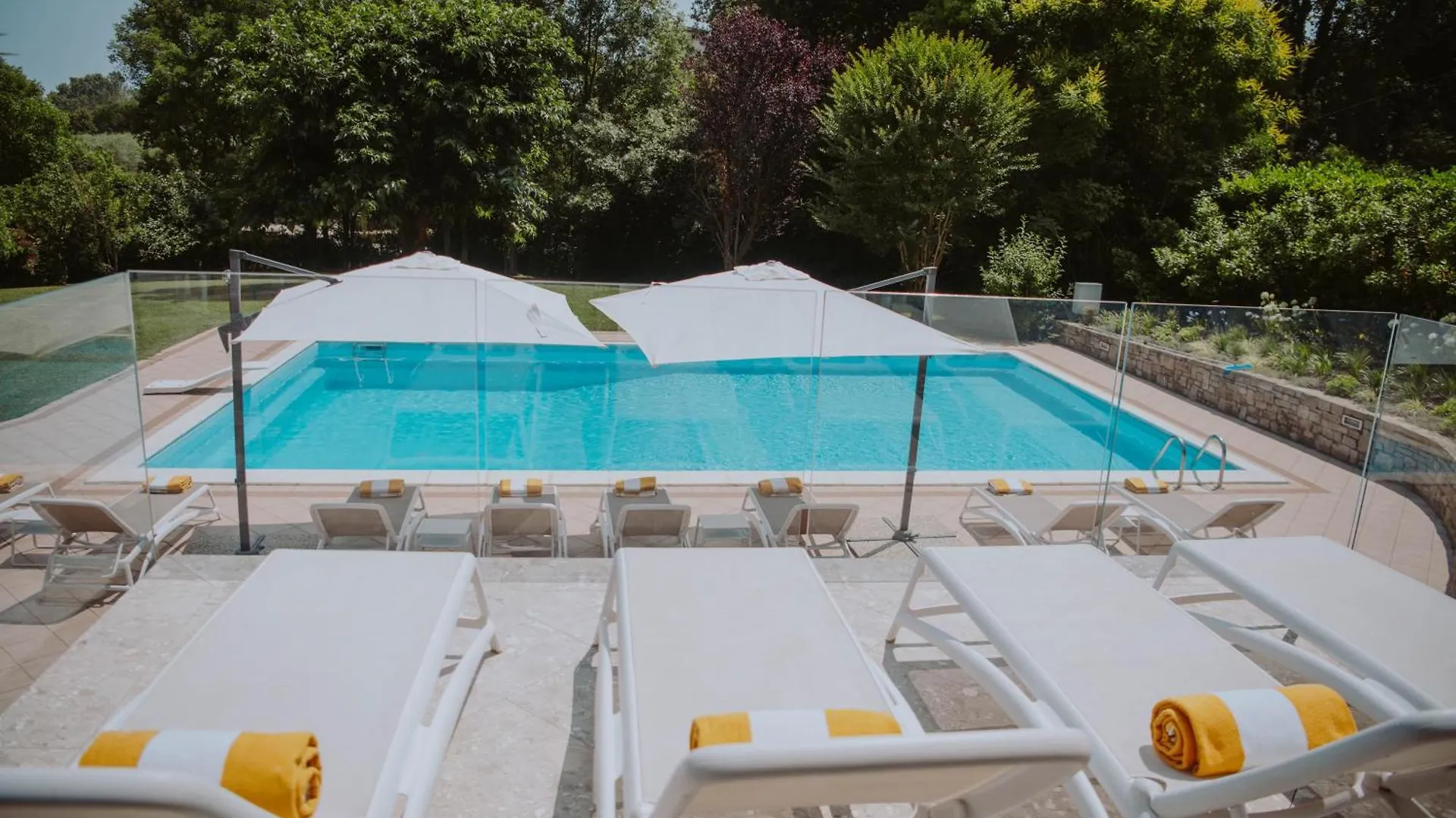 Villa Gelso park&private pool, lake view, ac, Soiano Del Lago